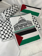 Load image into Gallery viewer, Wooly Palestinian Scarf
