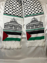 Load image into Gallery viewer, Wooly Palestinian Scarf
